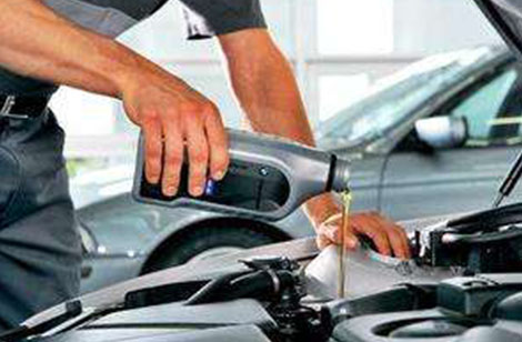 潤(rùn)滑油生產(chǎn)廠家對(duì)于潤(rùn)滑油更滑的一些建議(圖1) 潤(rùn)滑油生產(chǎn)廠家對(duì)于潤(rùn)滑油更滑的一些建議(圖1)